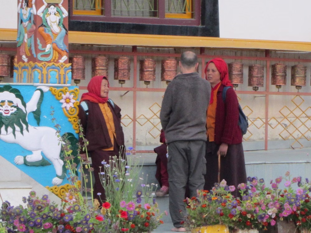 The resident nuns and Kiko, who had accomplished many koras during his holiday break earlier in the year.